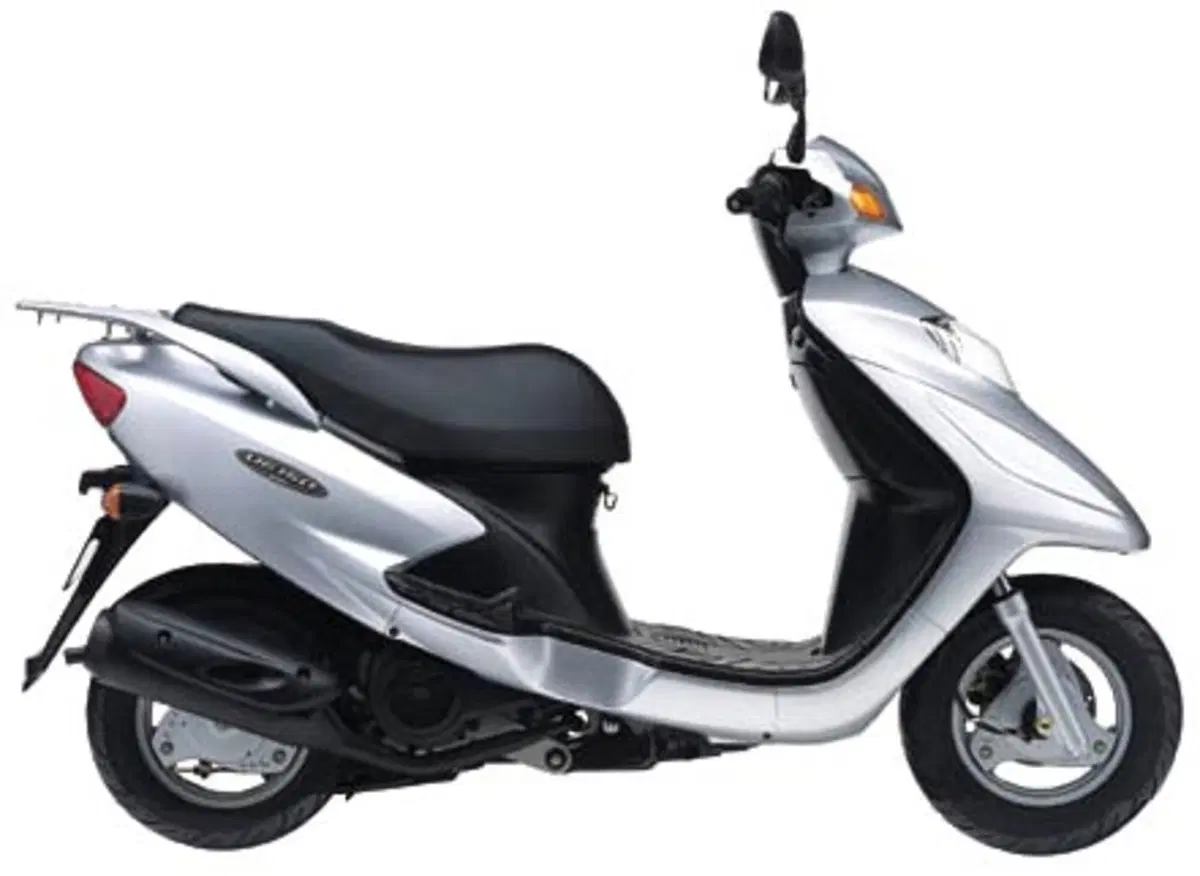 Suzuki UE 125 UE 125