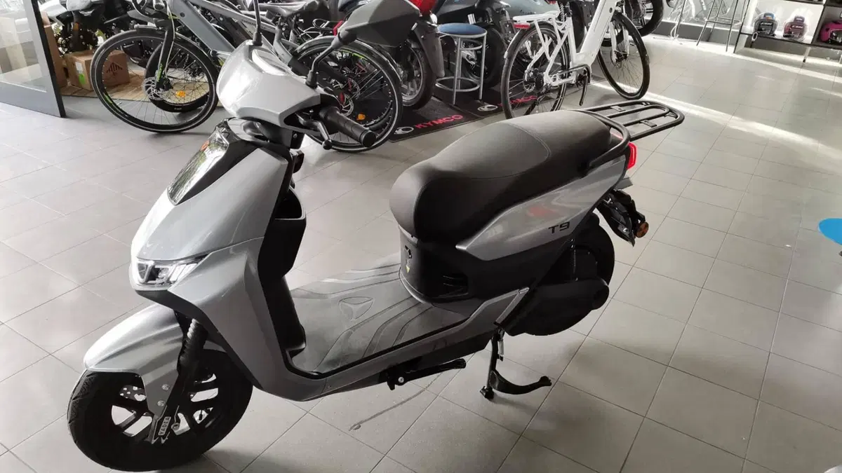 Yadea T9L Plus (2022 - 26) (3)