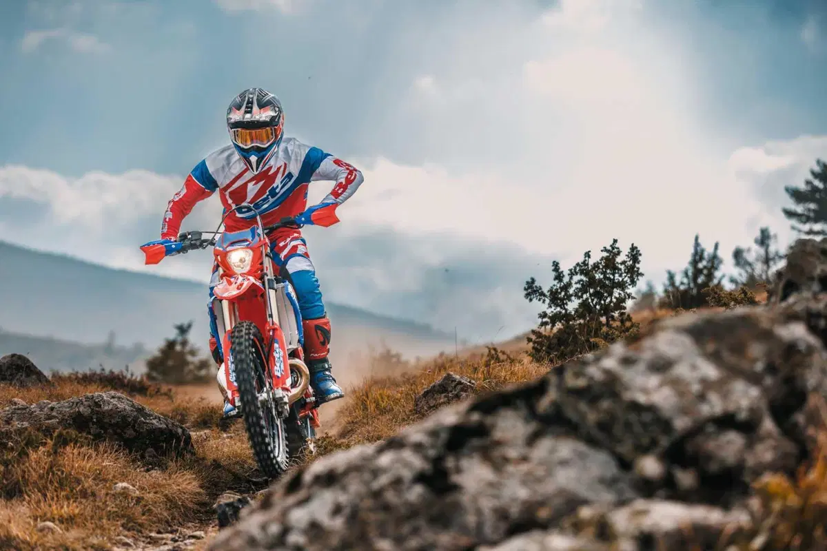 Arrivano le Beta RR Enduro in versione Racing 2023. Eccole (14)