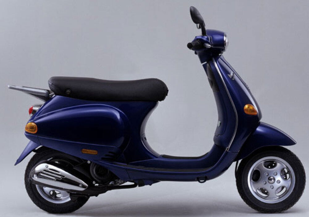 Vespa 50 ET4 (2002 - 06)