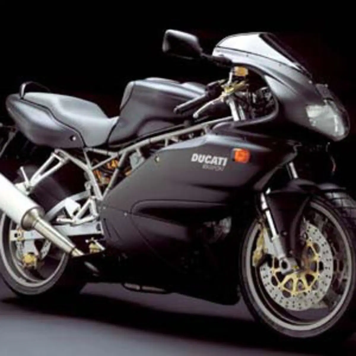 Ducati Sport 750 I.E.