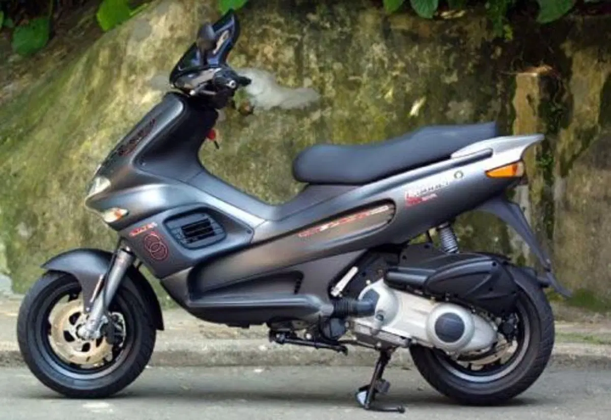 Gilera Runner 200 VXR (2002 - 05)