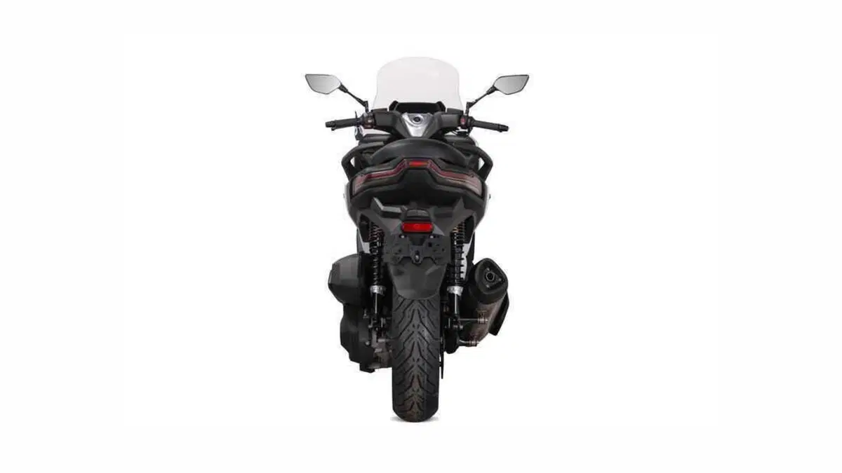 VOGE Sfida SR4, disegnato in Italia e fatto da Loncin. Un po' BMW C400GT (10)