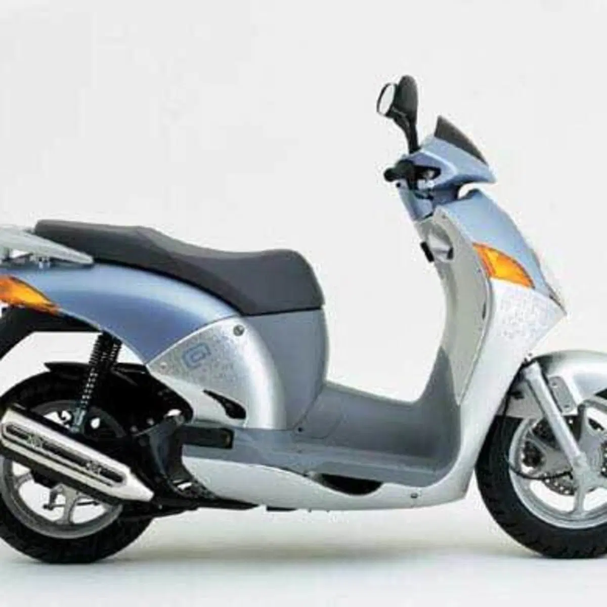 Honda @ 150 Two Tone (2001 - 04)