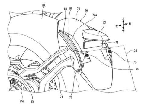 Honda al lavoro su una CB1000R (forse Hornet 1000) completamente nuova? (6)