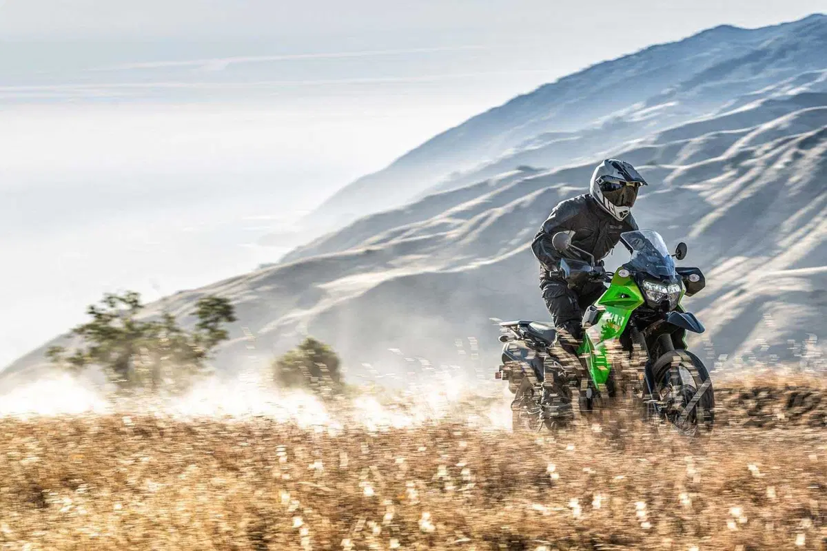 Arriva una nuova Kawasaki KLR 650S. Purtroppo non per noi... (11)