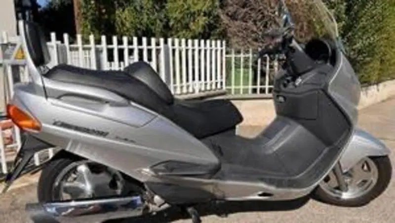 Suzuki Burgman AN 250 (1998 - 01) (9)