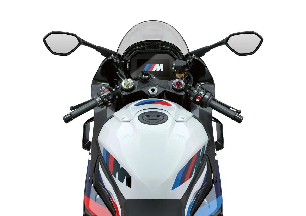 M 1000 RR e M 1000 RR M Competition, scolpite per le corse (5)
