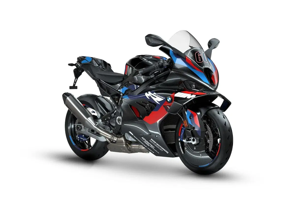 M 1000 RR e M 1000 RR M Competition, scolpite per le corse (4)