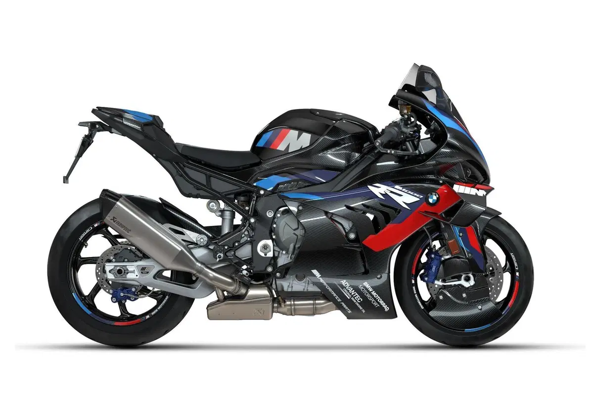 M 1000 RR e M 1000 RR M Competition, scolpite per le corse (8)