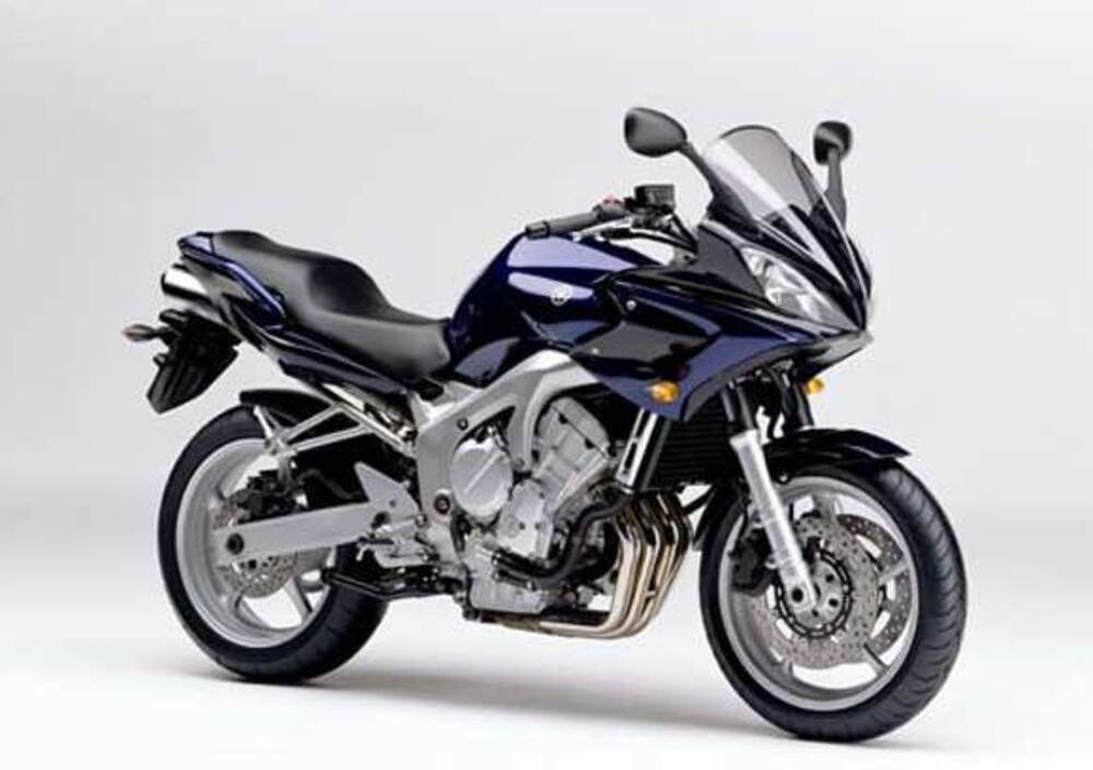 Yamaha FZS 600 Fazer (2003 - 04)