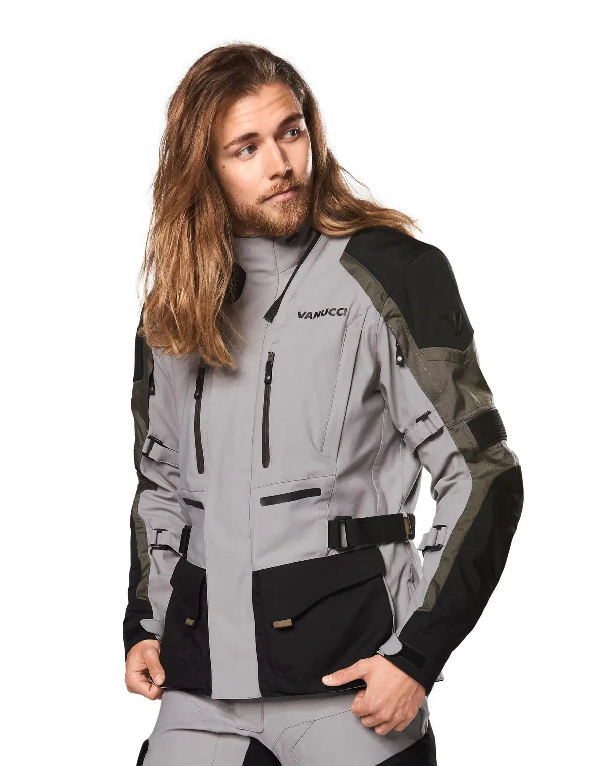 Louis Moto presenta un outfit in tessuto by Vanucci (4)