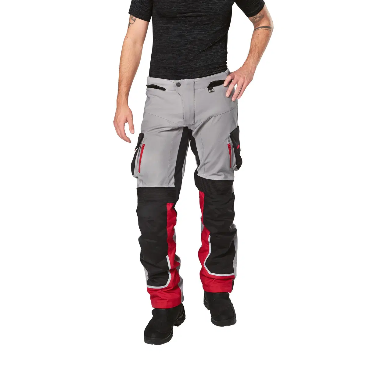 Louis Moto presenta un outfit in tessuto by Vanucci (11)