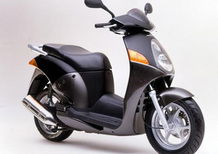 Honda @ 125 Two Tone (2003 - 04)