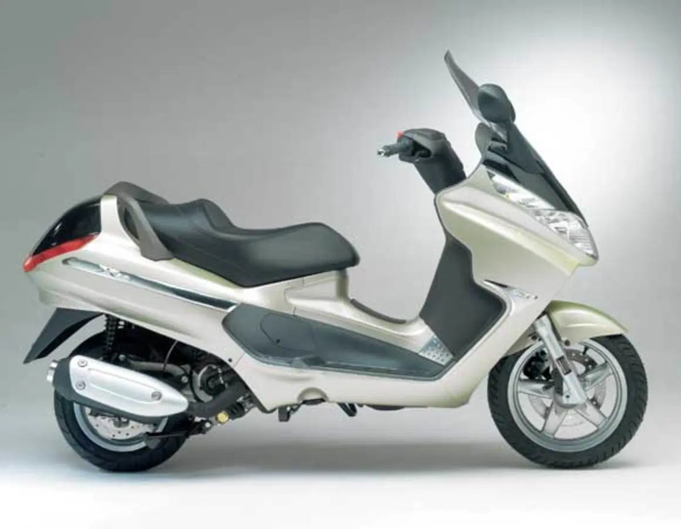 Quotazione usato Piaggio X8 200