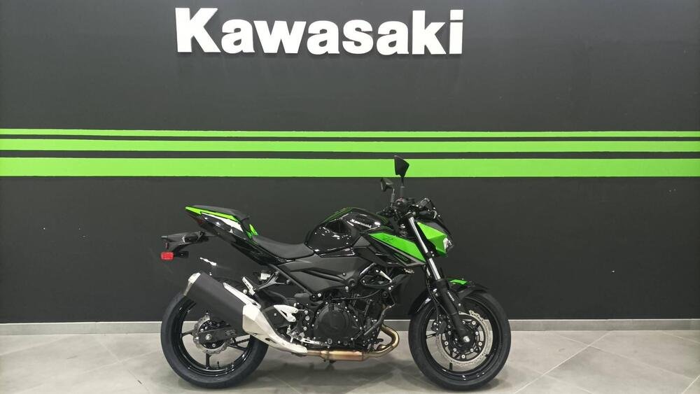 Kawasaki Z 400 (2023)