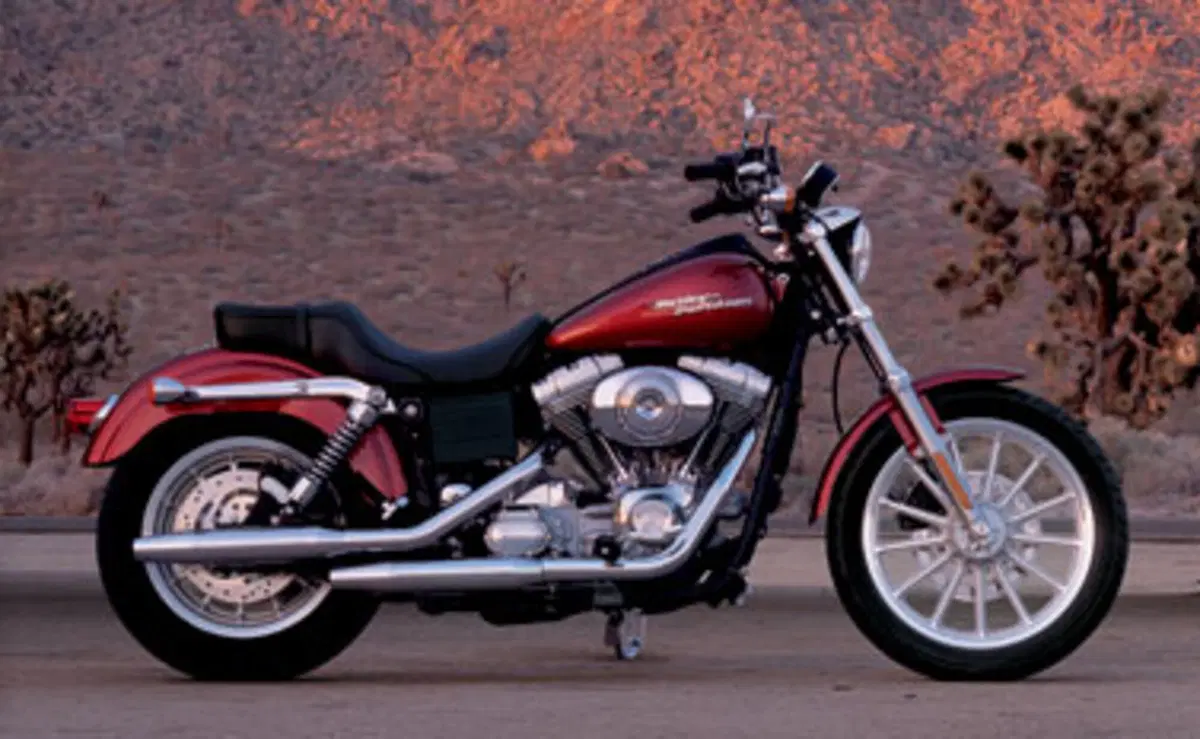 Harley-Davidson 1450 Super Glide (2003 - 04) - FXDI