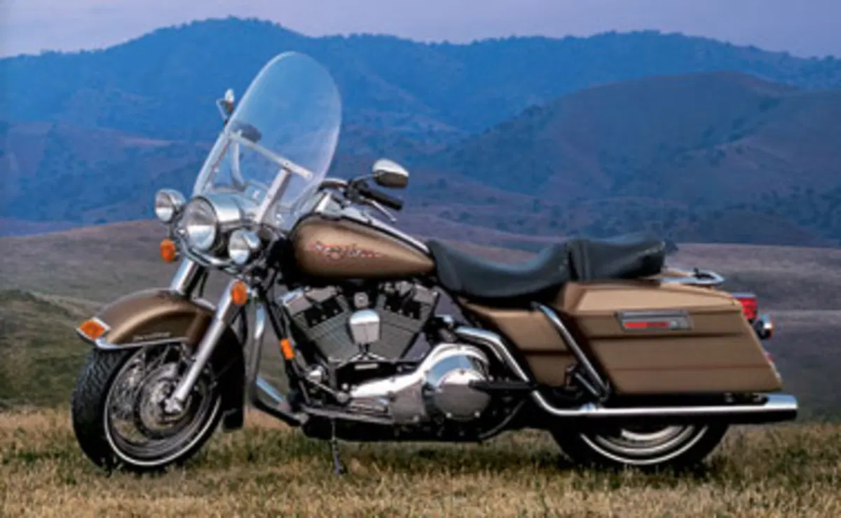 Harley-Davidson 1450 Road King (2002 - 04) - FLHRI