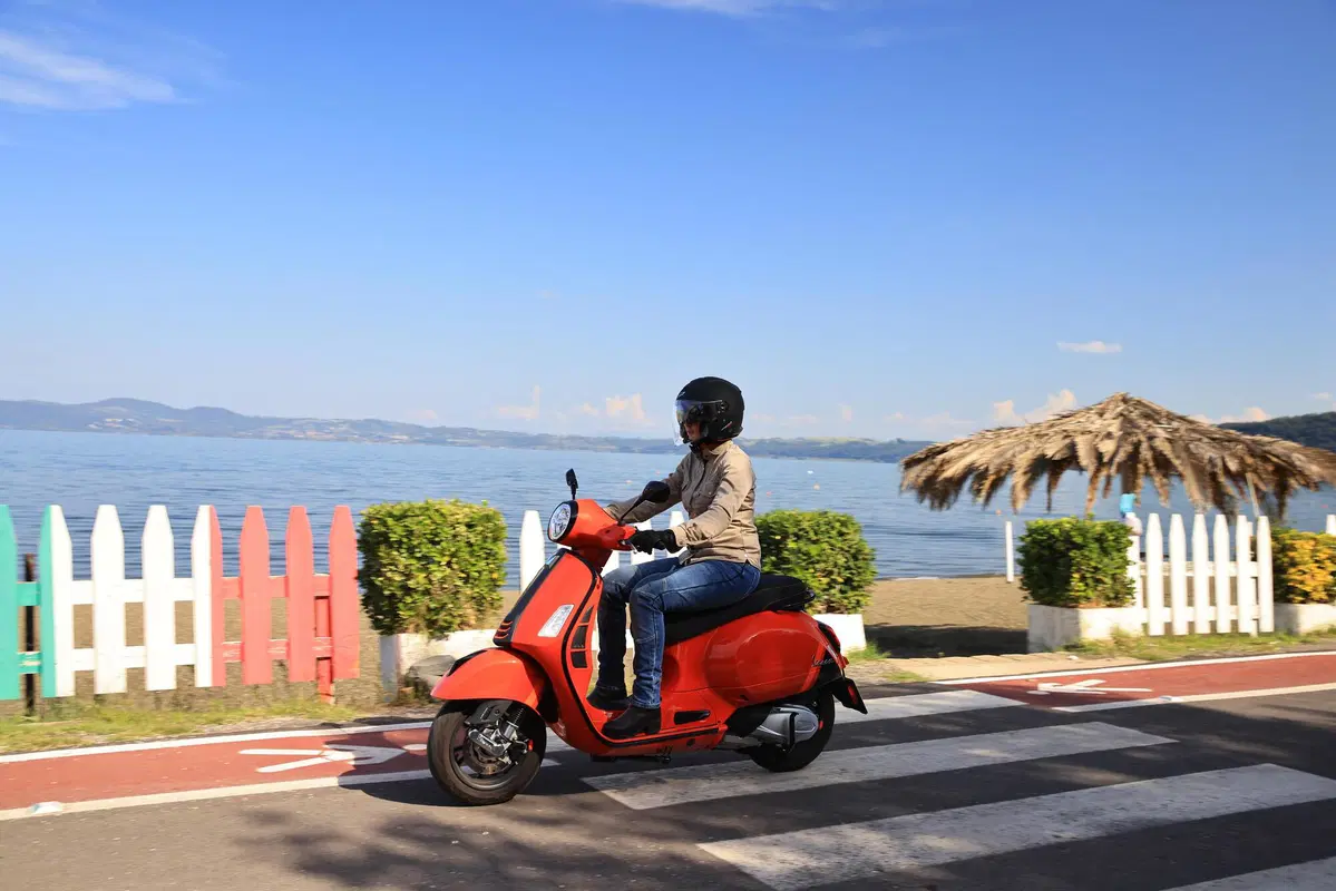 Piaggio Vespa GTS 300 TEST: il Vespone è tornato! (8)