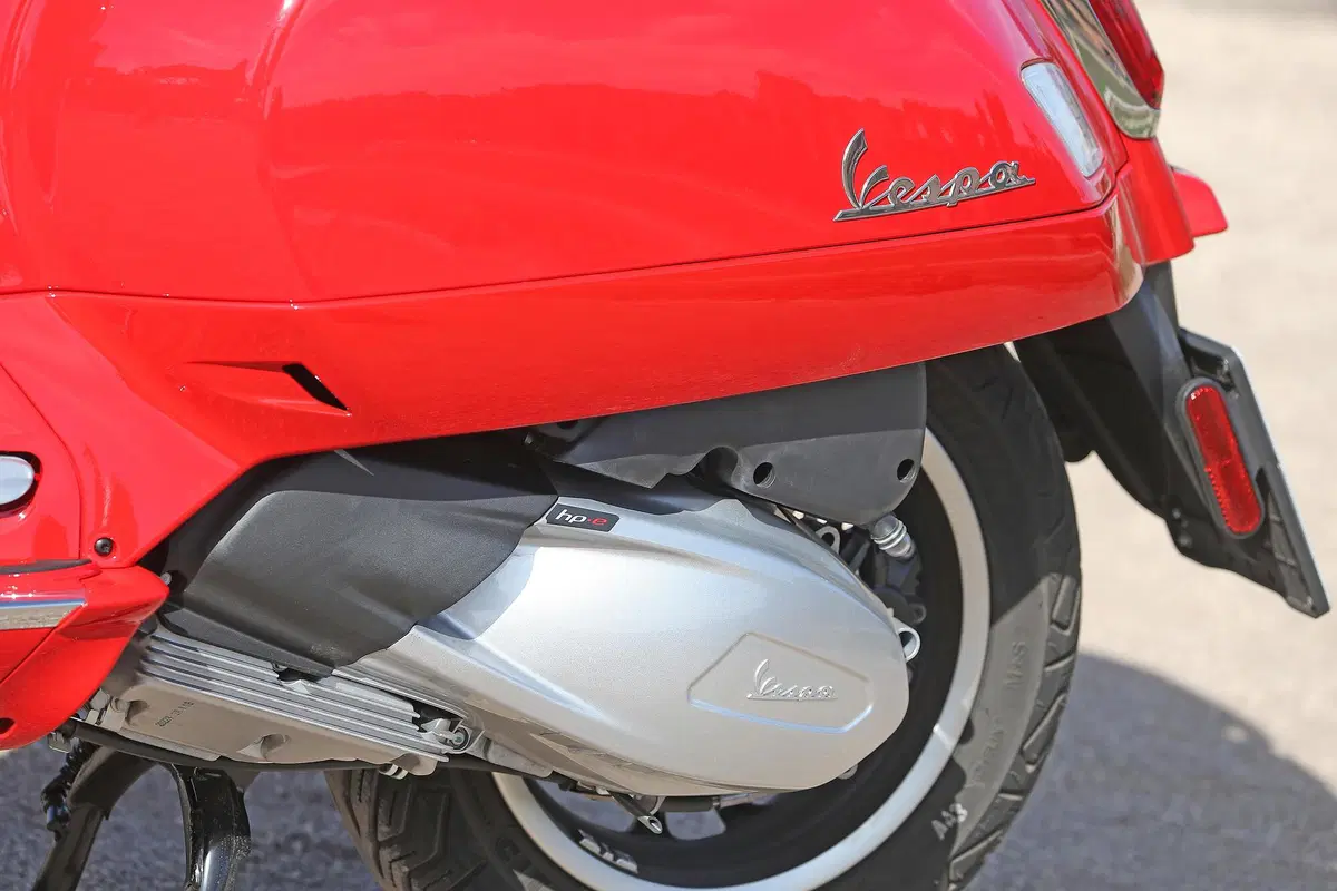 Piaggio Vespa GTS 300 TEST: il Vespone è tornato! (19)