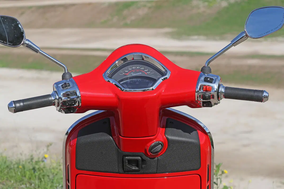 Piaggio Vespa GTS 300 TEST: il Vespone è tornato! (25)