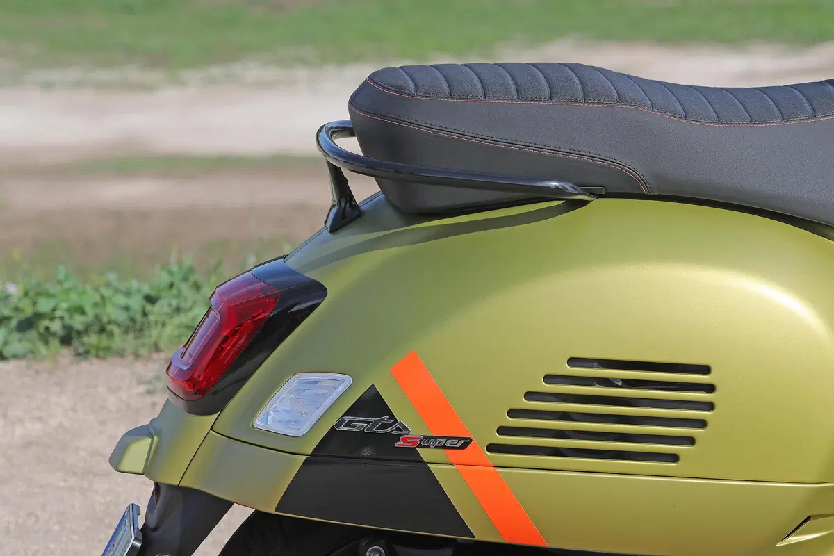 Piaggio Vespa GTS 300 TEST: il Vespone è tornato! (30)