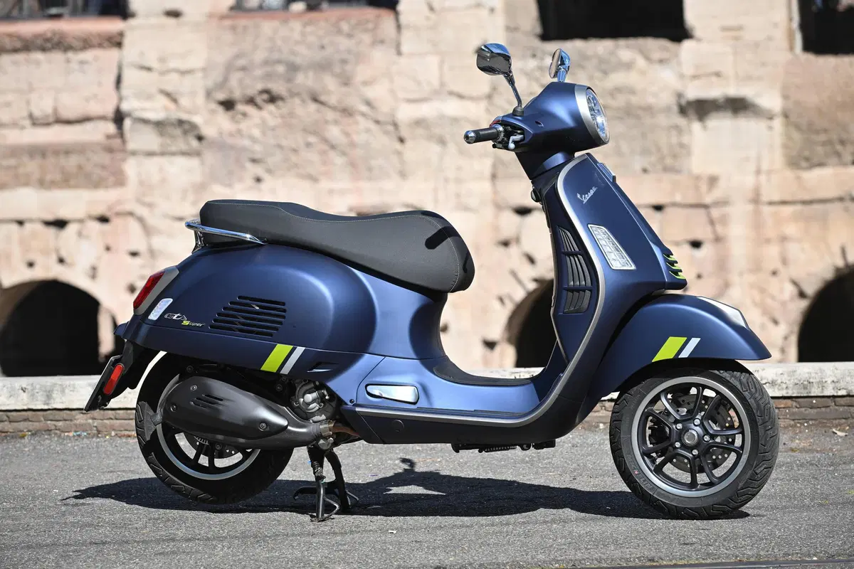 Piaggio Vespa GTS 300 TEST: il Vespone è tornato! (44)
