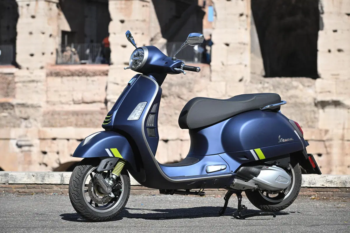 Piaggio Vespa GTS 300 TEST: il Vespone è tornato! (47)