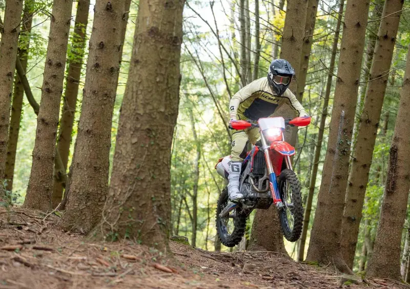 Honda CRF 400RX CRF 400RX Enduro (2023) (9)