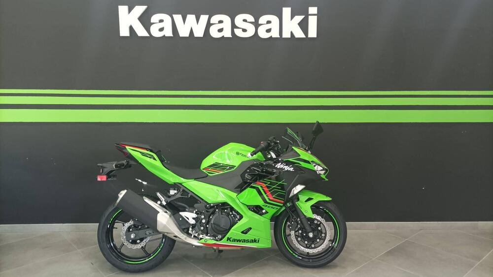 Kawasaki Ninja 400 (2023)