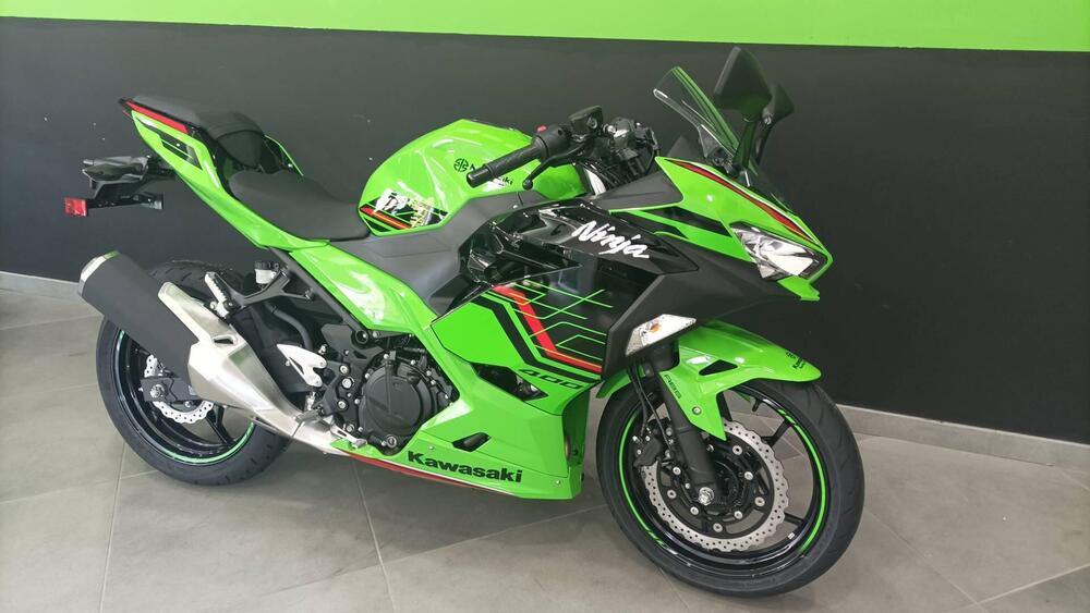 Kawasaki Ninja 400 (2023) (3)