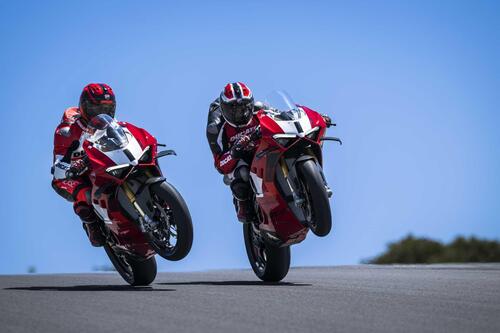 Nuova Ducati Panigale V4R 2023: 240 cavalli vi possono bastare? [VIDEO e GALLERY] (4)