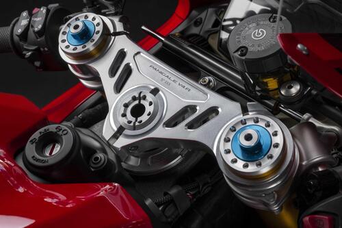 Nuova Ducati Panigale V4R 2023: 240 cavalli vi possono bastare? [VIDEO e GALLERY] (8)