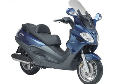 Piaggio X9 500