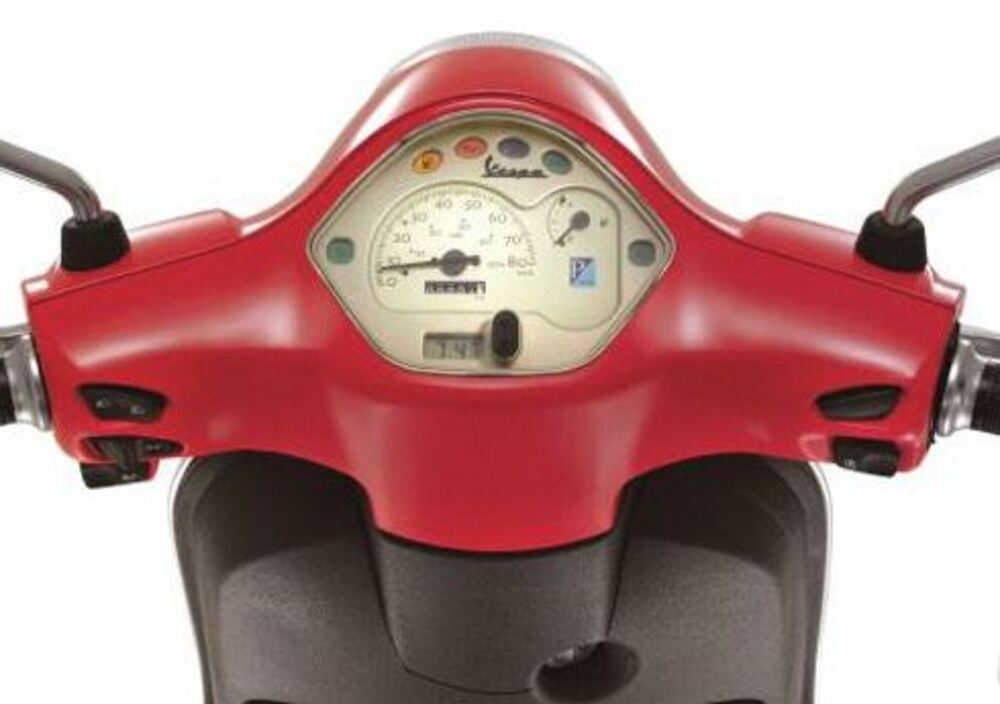 Vespa LX 50 4T (2009 - 14) (3)