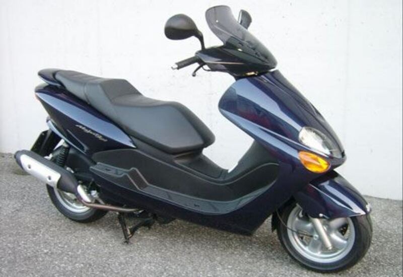 Yamaha Majesty 125 Majesty 125 SV (2005 - 06)