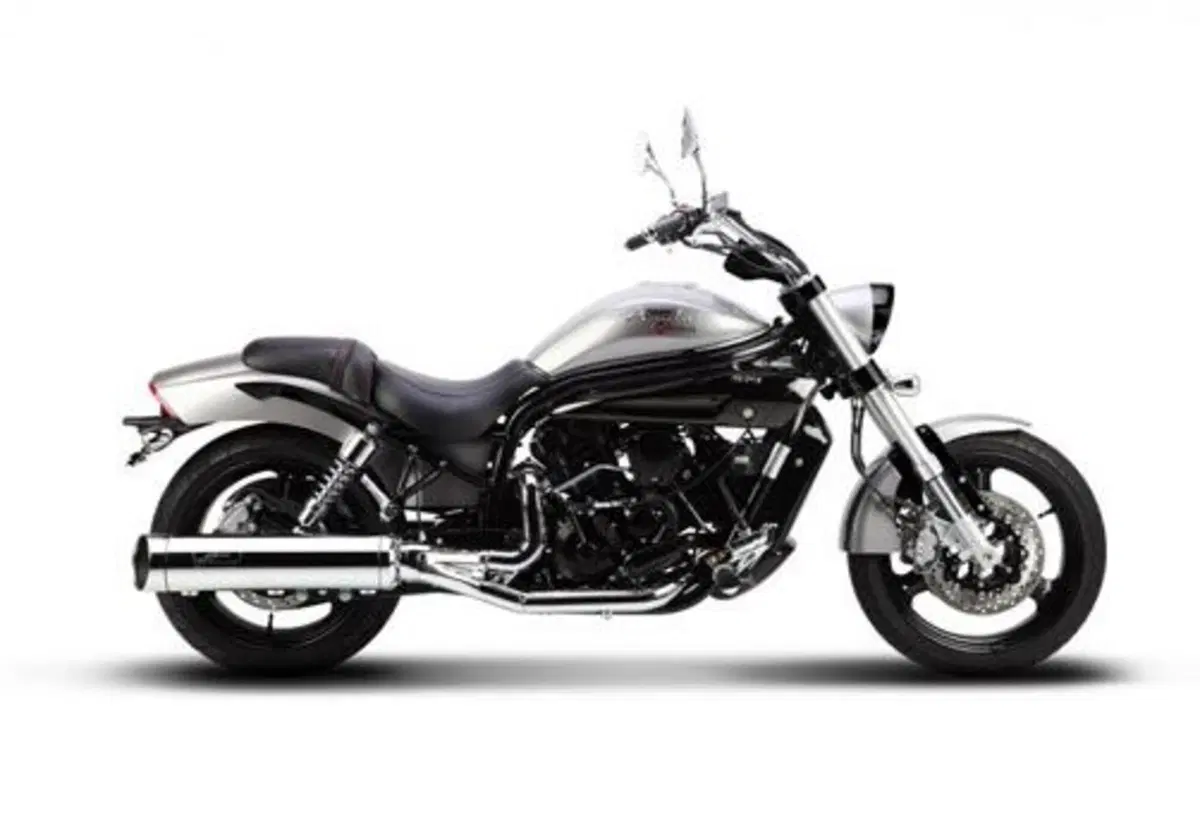 Hyosung Aquila 650 Aquila 650 GV (2006 - 16) (2)