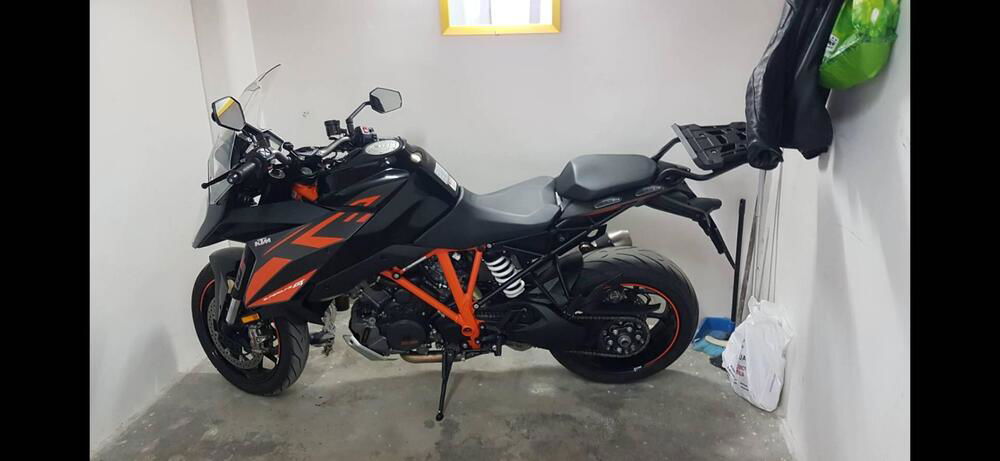 KTM 1290 Super Duke GT (2019 - 20) (2)