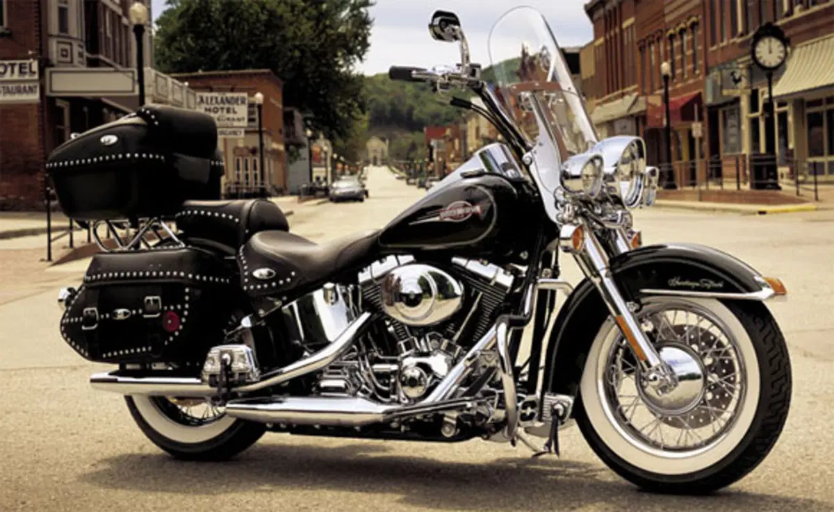 Harley-Davidson Softail 1450 Heritage Classic (2006 - 07) - FLSTCI (2)
