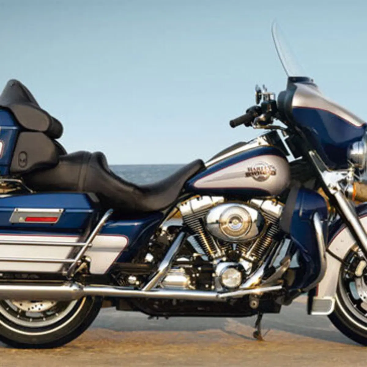 Harley-Davidson 1450 Electra Glide Ultra Classic (2006 - 07) - FLHTCUI