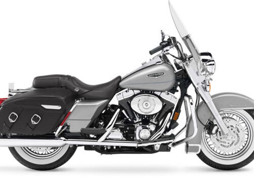 Harley-Davidson 1450 Road King Classic (2006 - 07) - FLHRCI