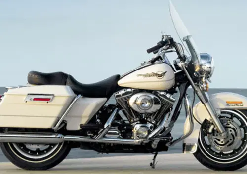 Harley-Davidson 1450 Road King (2005 - 06) - FLHRI