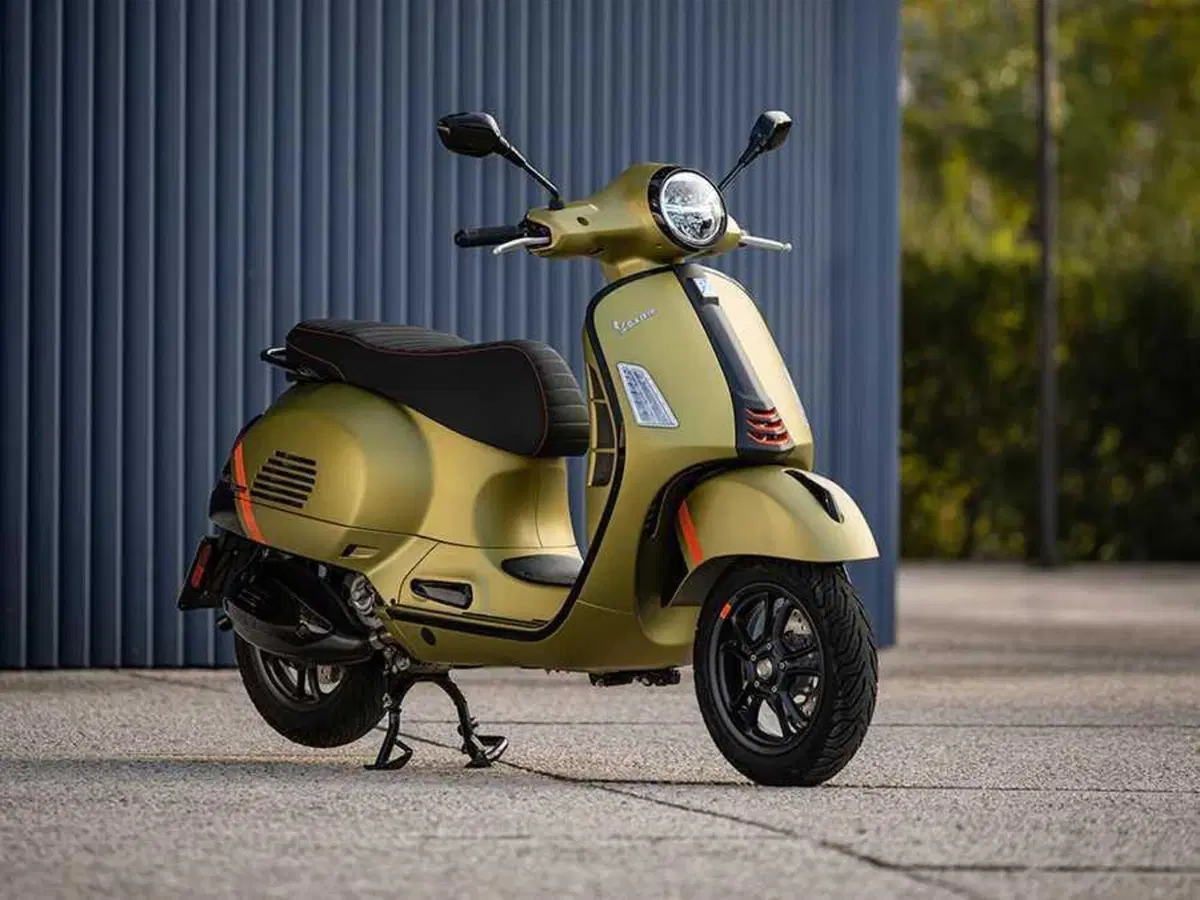 Vespa GTS 300 GTS 300 Super Sport (2023 - 24) (2)