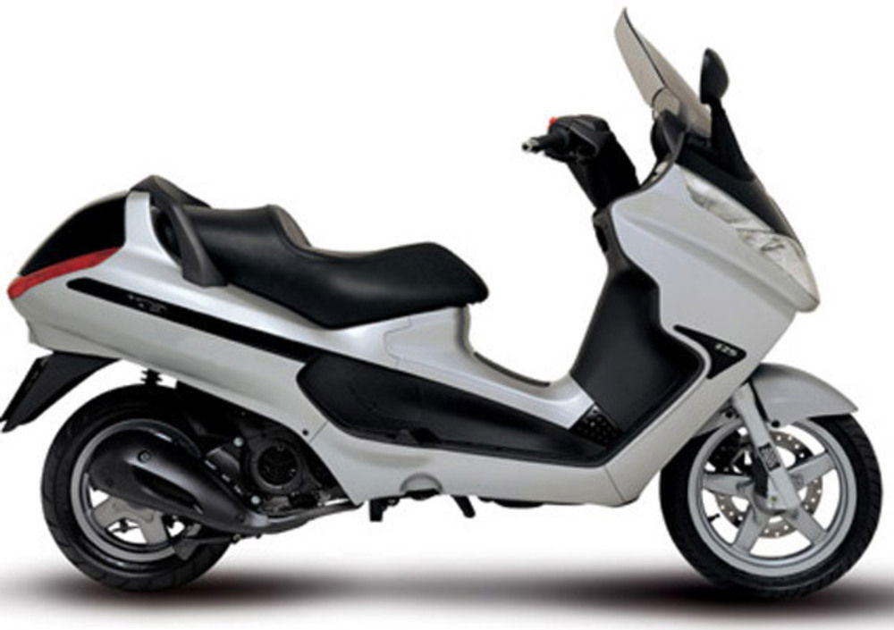 Piaggio X8 125 Street