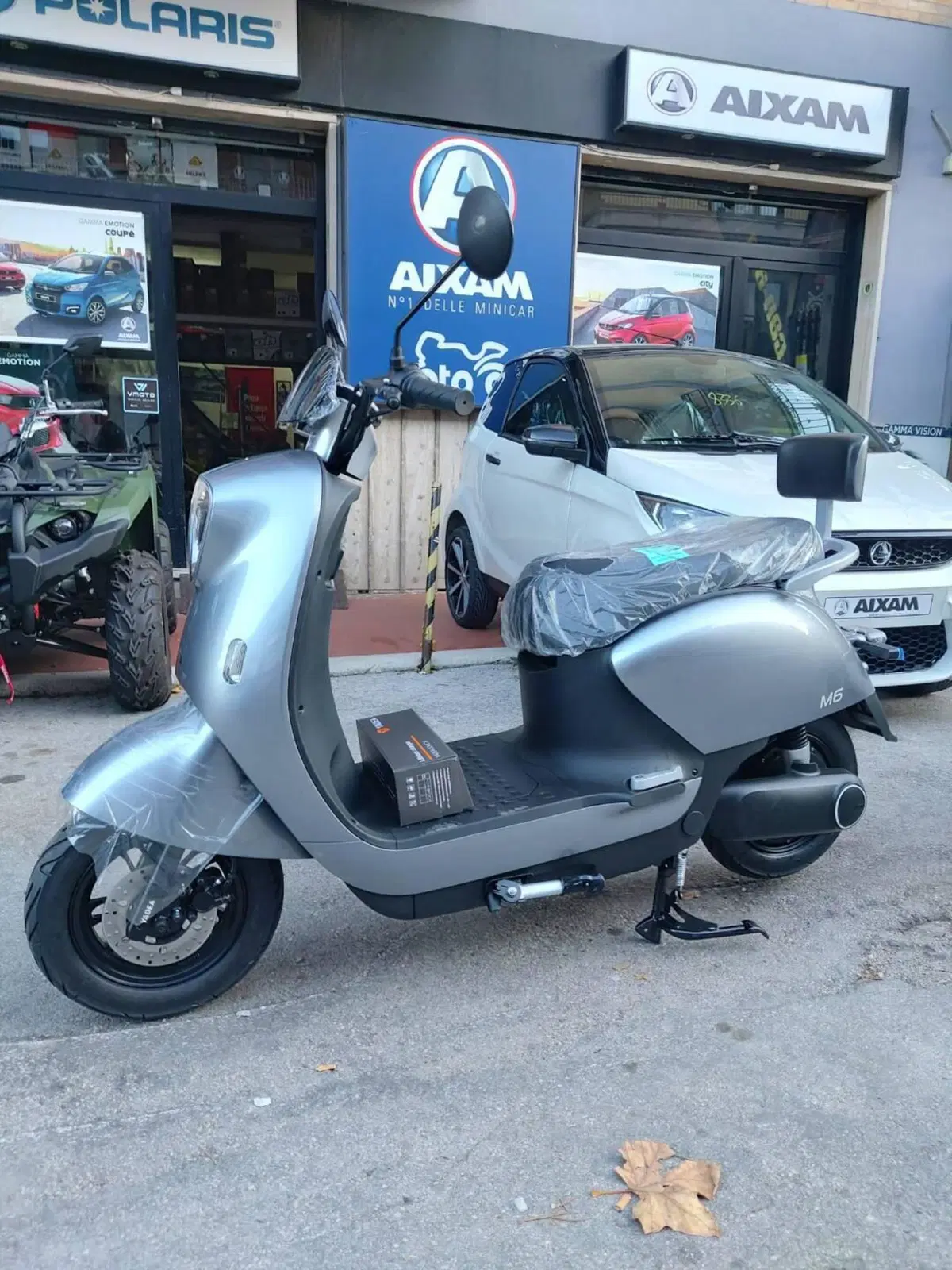Yadea M6L (2022 - 26)