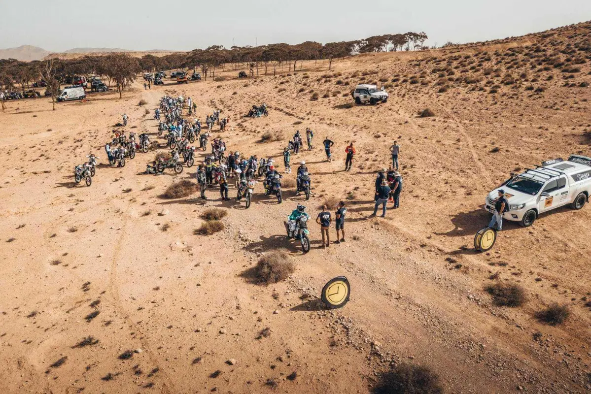 Africa Eco Race 22. La prima di Maurizio Gerini, Husqvarna Solarys (14)