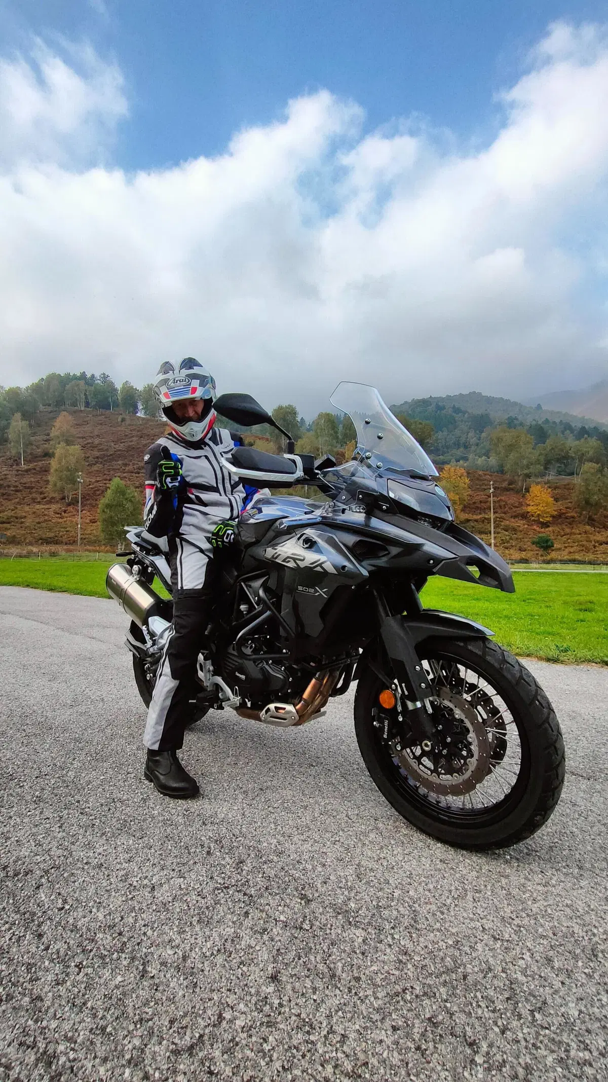 Benelli TRK 502 X VS BMW R 1250 GS Adventure: LE PIU' VENDUTE IN ITALIA!