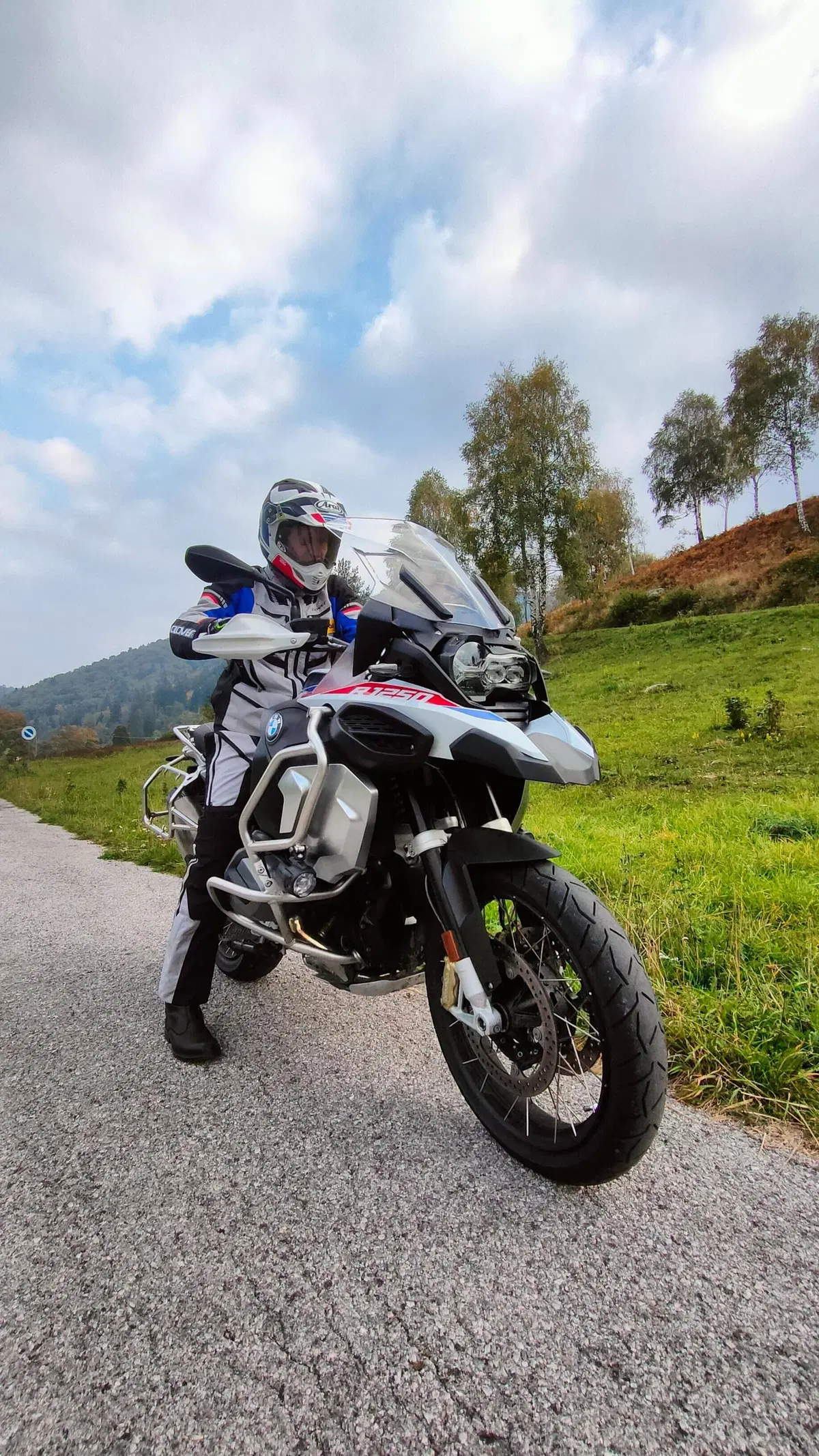 Benelli TRK 502 X VS BMW R 1250 GS Adventure: LE PIU' VENDUTE IN ITALIA! (4)