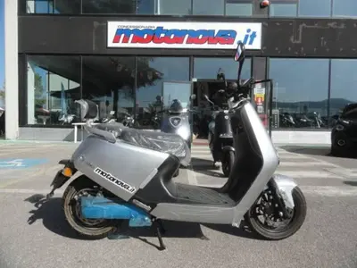 Yadea G5S (2022 - 26) nuova