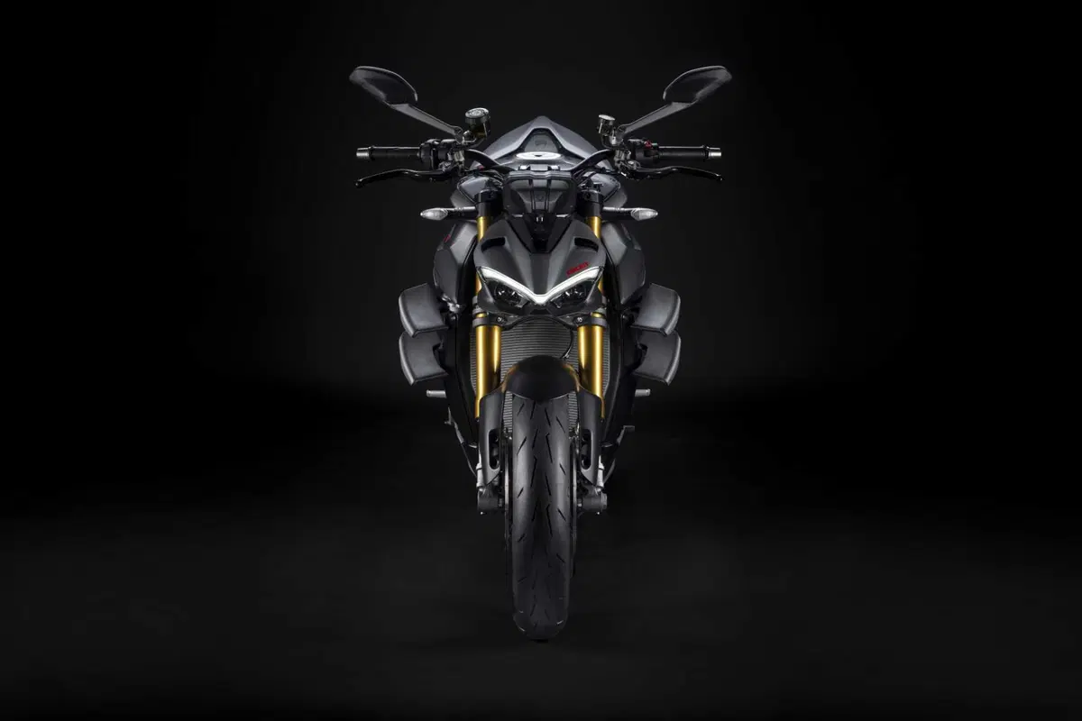 Nuove Ducati Streetfighter V4, V4S e V4 SP2  2023 [VIDEO e GALLERY] (12)